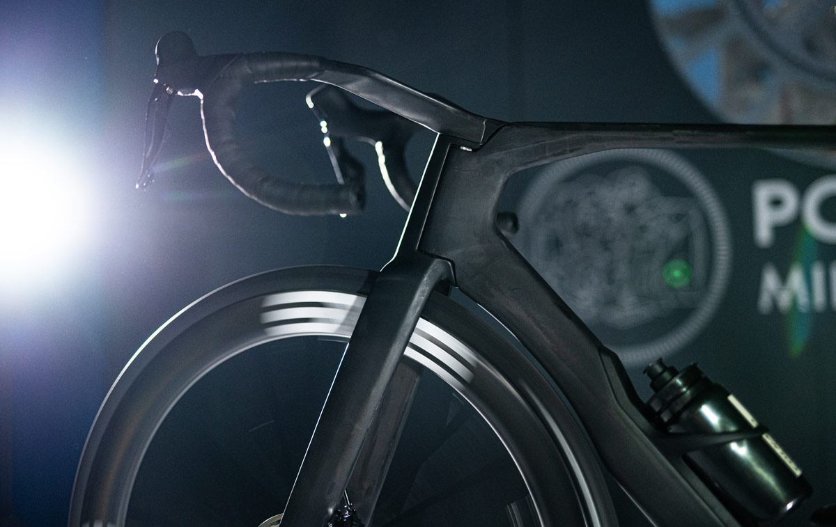 Colnago Y1Rs - Re-Thinking Your Cockpit